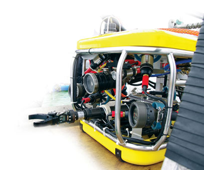 ROV(Remotely-Operated Vehicle, 무인원격잠수정)